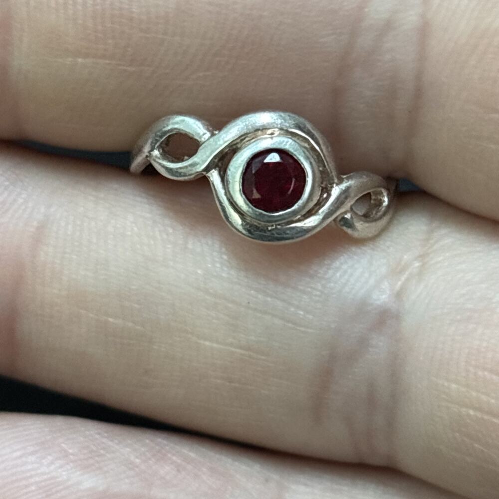 Sterling Silver Toe Ring / ToeRing With Pink - Red Gemstone 925 Silver - Picture 5 of 9